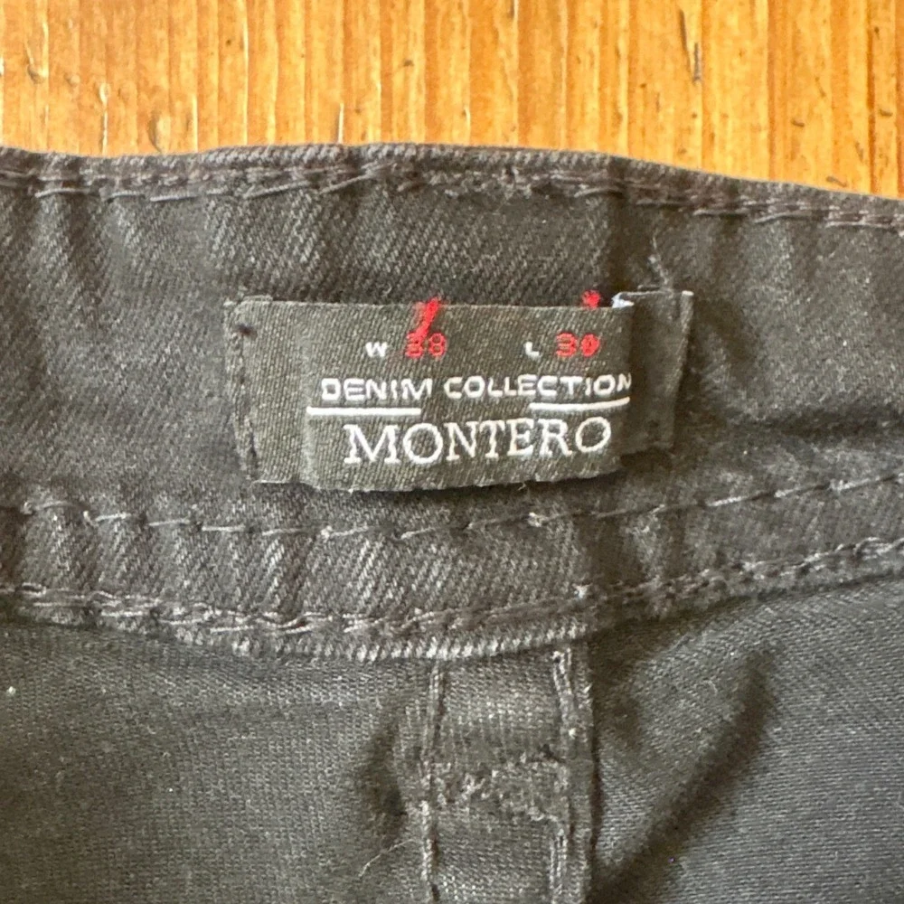 Montero Jeans Mens Black Embroidered Pocket‎ Straight Leg Denim SIZE 38/30